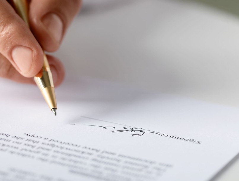 nárcisztikus ember jellemző aláírás