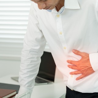 Gyomorégésnek hitte az igazgató, de tévedett! Így derült ki, hogy 3. stádiumú nyelőcsőrákja van című cikk nyitóképe