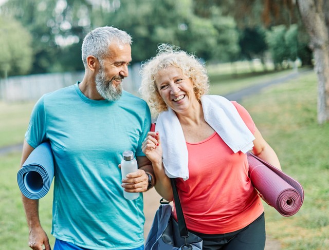 Sem az úszás, sem a Pilates: ez a legjobb testmozgás 60 év felett! Erősíti a csontokat és segít jobban aludni