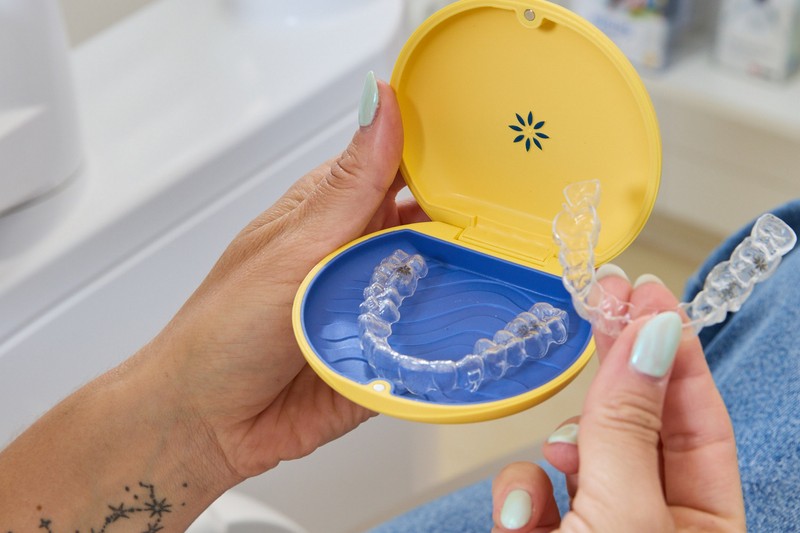 Gyermekkori fogszabályozás: a fogak állapota összefügghet a hiperaktivitással