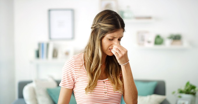 Miért lesz télen nyirkos, dohos szag az otthonában? című cikk nyitóképe