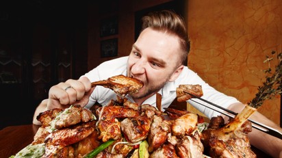 Egy tanulmány szerint a húsevők nagyobb valószínűséggel élnek 100 évig – de van egy bökkenő című cikk nyitóképe