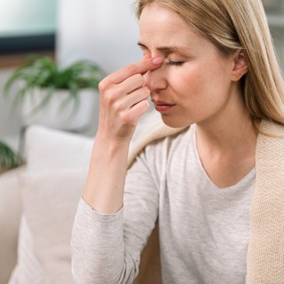 Mi áll a tikkelés hátterében? Nem mindig csak a stressz című cikk nyitóképe