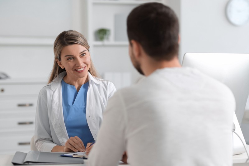 Ilyen várakozási időkkel kell számolni a járóbeteg szakellátásban Magyarországon