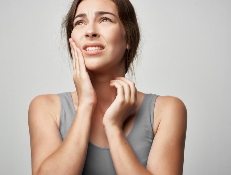 covid nyelv feher lerakódás