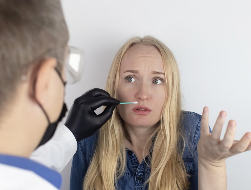 covid szaglásvesztés, ízérzékelési zavar, oltás