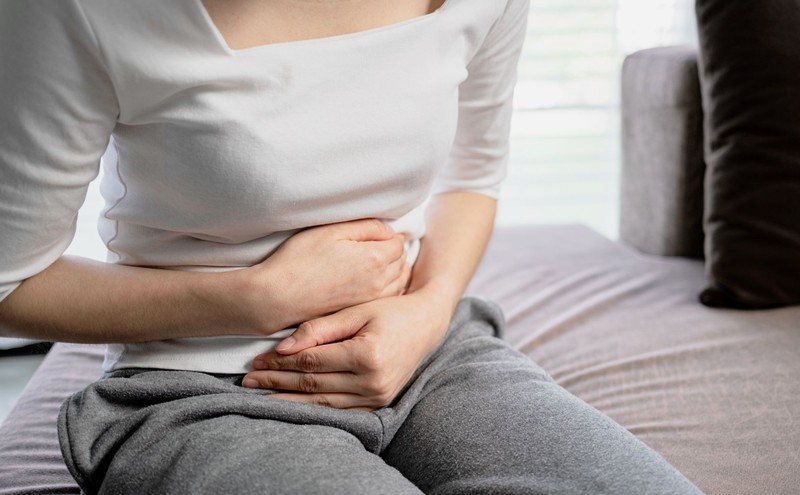 Vastagbélrák első jelek: a bal oldali vagy a végbelet érintő elváltozásoknál a panaszok már látványosabbak