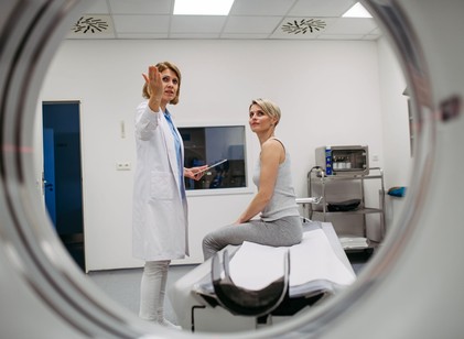 Hogyan zajlik a CT vizsgálat? Lépésről lépésre itt a teljes folyamat című cikk nyitóképe