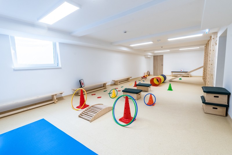 Autista Minhatáz: innovatív megoldásokkal segítik az autista gyerekeket