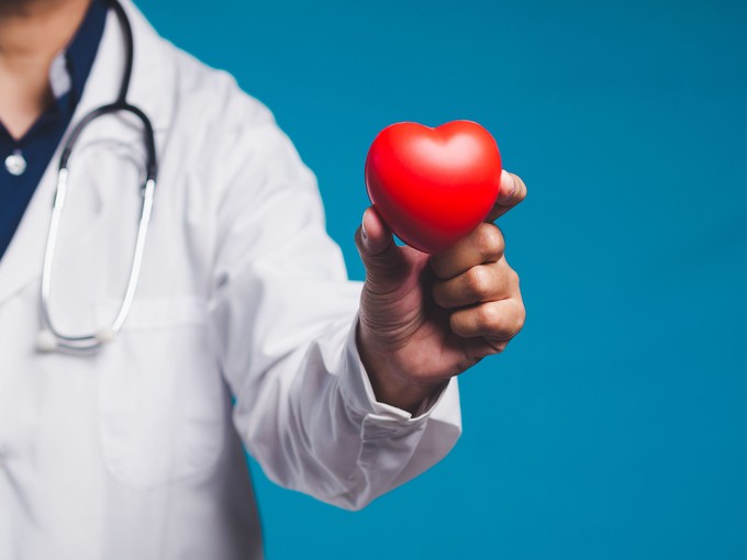 A kardiológus szerint ezeket soha ne csinálja este 6 után, ha jót akar a szívének című cikk nyitóképe