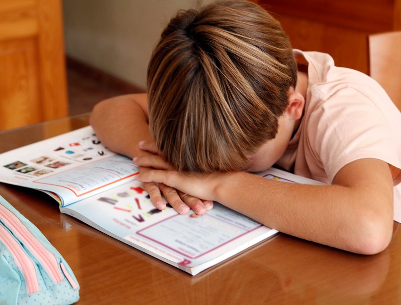 pajzsmirigy, betegség, gyerek, fiatal, pajzsmirigyzavar, testsúlyváltozás, hízás