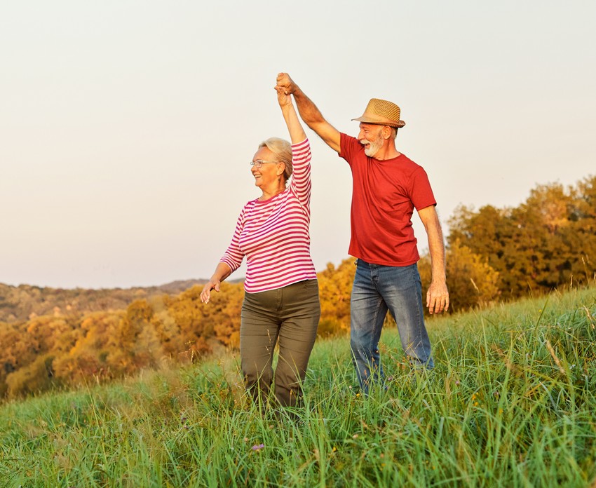 A kutatók azt vizsgálták, hogy idős korban mennyi mozgásra, beleértve a sétát is, van szüksége a szervezetnek.
