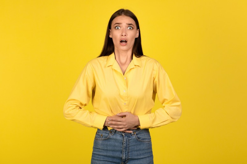 Mi történik, ha hosszú órákig visszatartjuk a bélgázt?