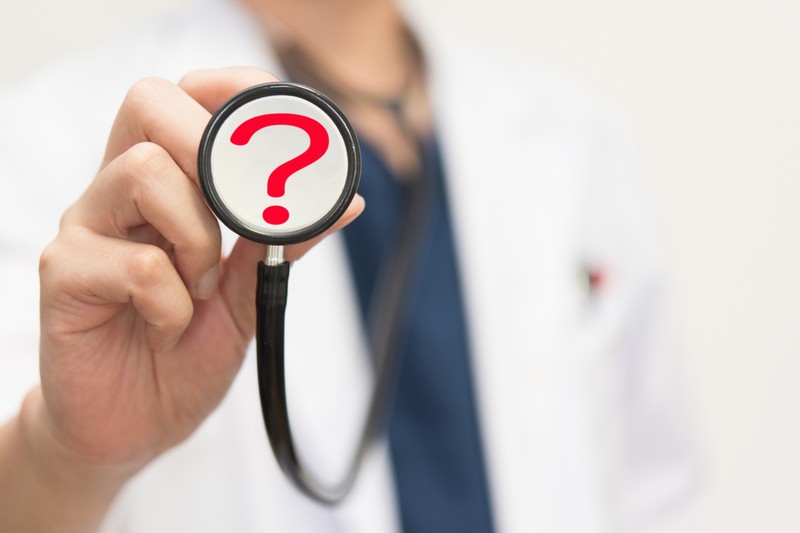 Hogyan gondolkodik az orvos, miért kérdez olyan sokat? Az orvos válaszol