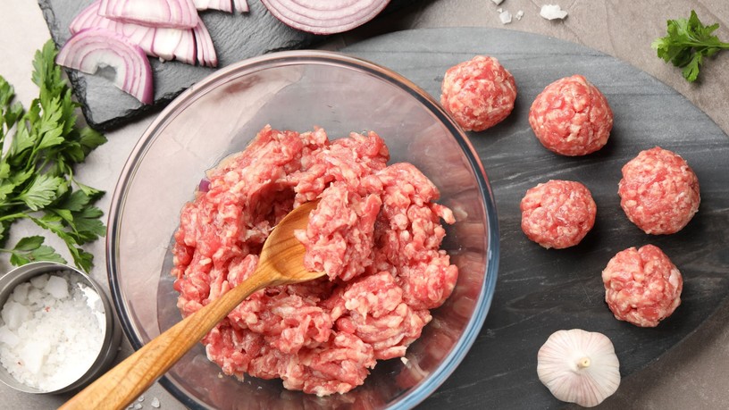 húsgombóc recept trükk finomabb darált hús