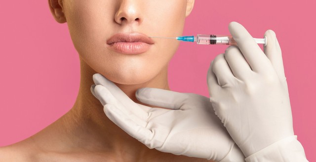 Az ajakfeltöltésre adott furcsa reakció mentette meg a nő életét - ebből derült ki, hogy leukémiás