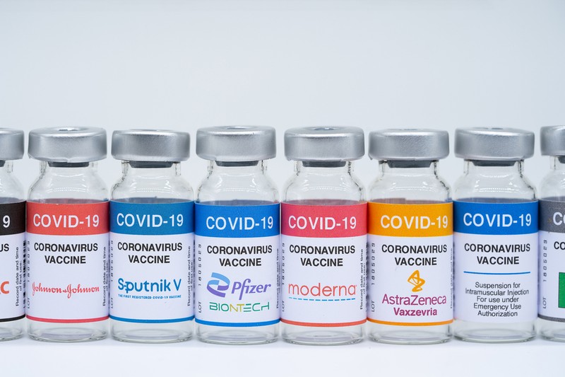 Koronavírus: felüloltható nyugati vakcinákkal a Szputnyik V