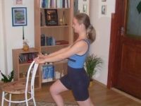 Általános átmozgató tornagyakorlatsor számítógép előtt ülők részére