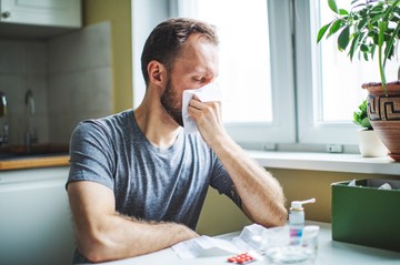 Tízből csak három magyar fújja ki helyesen az orrát