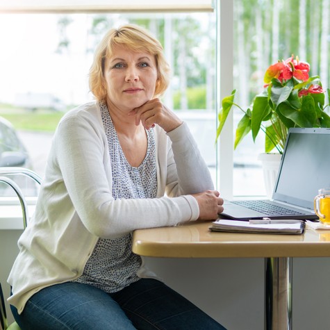 Amikor már azt hitte, túl van rajta: váratlan panaszok 50 felett című cikk nyitóképe