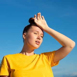 Migrén nyáron: ha fejfájásra hajlamos, fogadja meg a neurológus tanácsait! című cikk nyitóképe