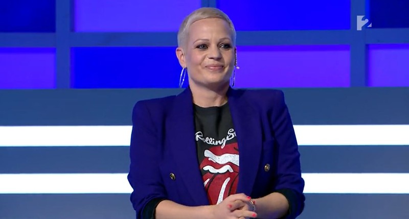 Fresh Andi a mellrák után paróka nélkül állt kamera elé