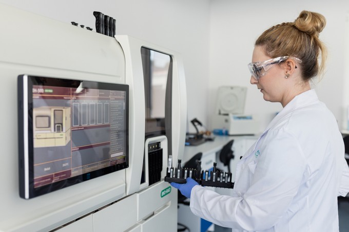 Ultramodern laboratóriumi hálózat kezdte meg működését ebben a pesti kerületben című cikk nyitóképe