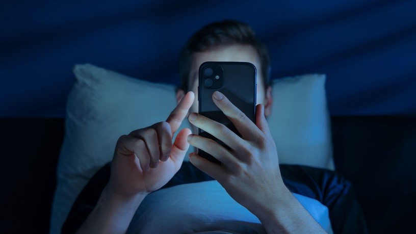 telefon nem használ este lefekvés előtt