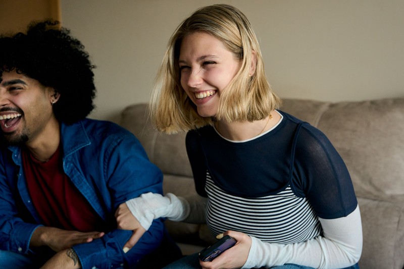 Nevetés, ami belülről gyógyít – így hat egy jó kacagás az emésztésére