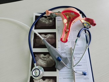 Méhnyakrák - ezzel a 3 vizsgálattal már korán felfedezhető 