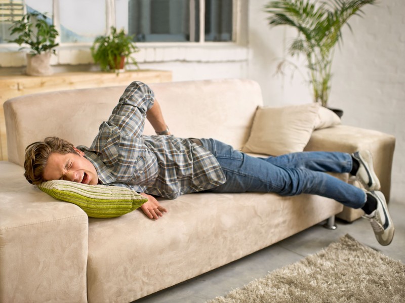 Vesegörcs: amikor a test vészjelzést ad – mi áll a háttérben, és miért fáj ennyire?