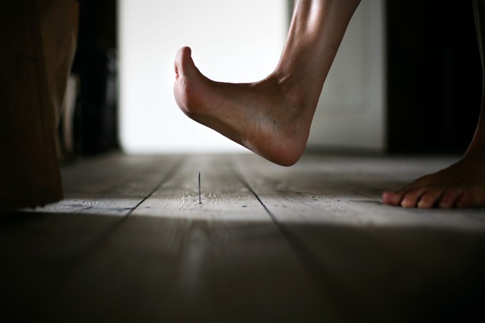 Beleléptem egy szögbe – a tetanusz mellé biztos kell antibiotikum is? Az orvos válaszol című cikk nyitóképe