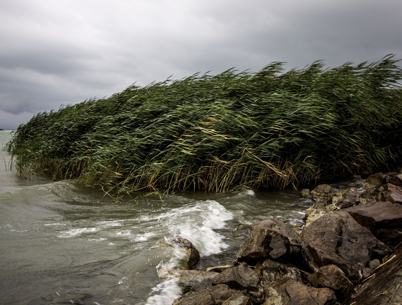 hurrikán szél Balaton