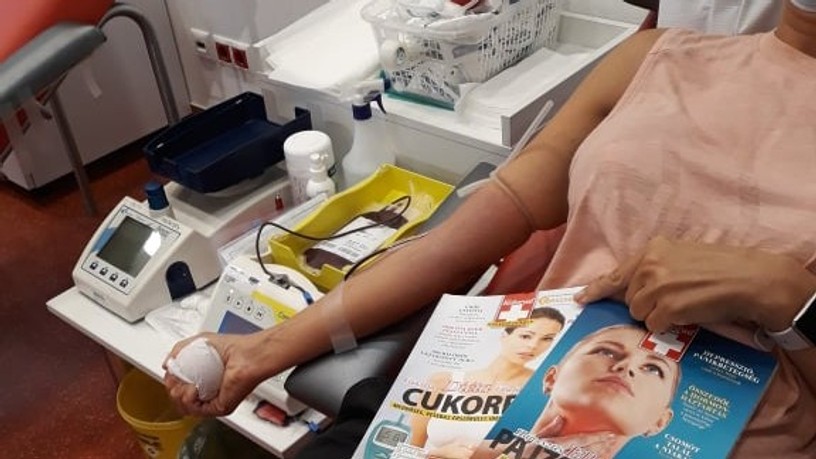 ajándék magazin a véradóknak