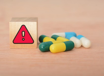 A 10 legveszélyesebb gyógyszerkölcsönhatás, amit kevesen ismernek című cikk nyitóképe