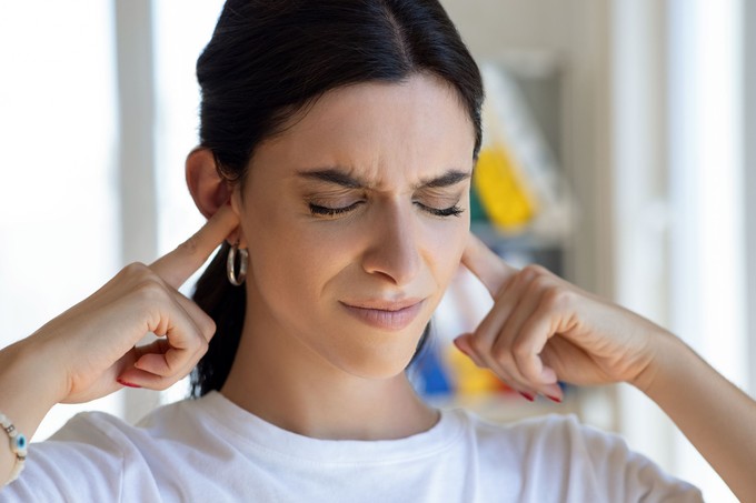 Zúgást, csengést, ciripelést hall a fülében? Ne halogassa a kivizsgálást! című cikk nyitóképe