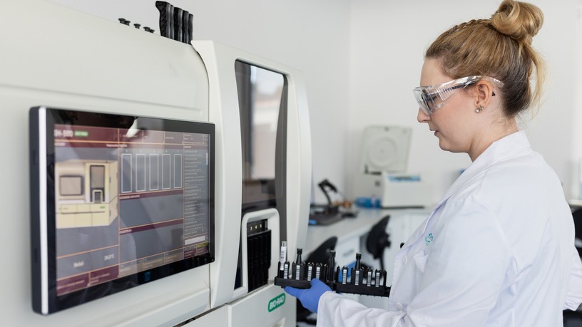 TritonLabs laboratórium vizsgálat vérvétel diagnosztika