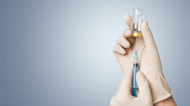 Nemsokára engedélyezhetik a Moderna RSV elleni vakcináját