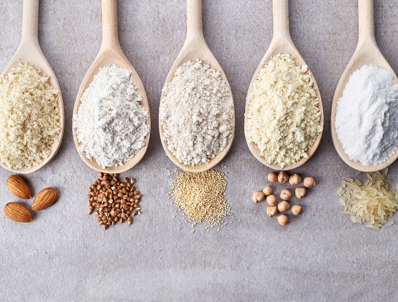 gabonafélék, tropán alkaloidok, csattanó maszlag, toxin