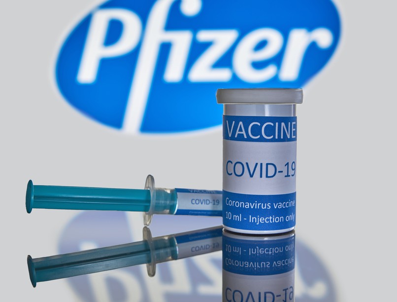pfizer vakcina mellékhatások