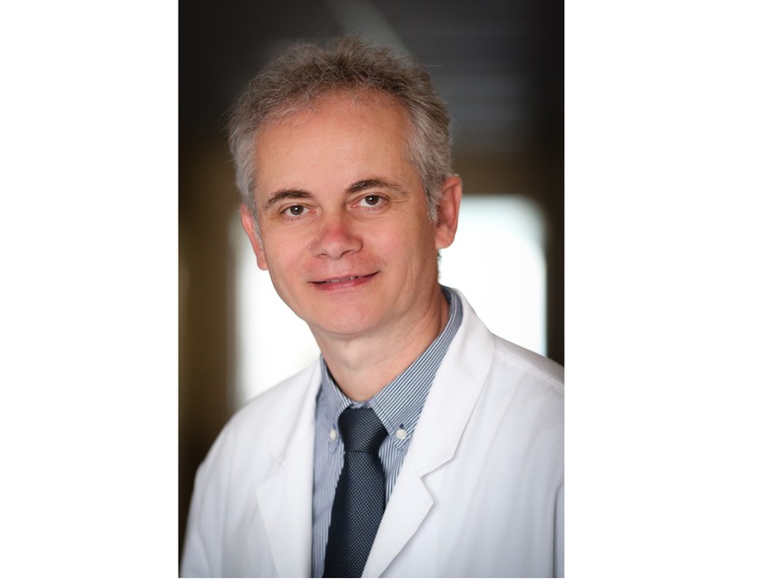 Dr. Lőkös Béla szülész-nőgyógyász