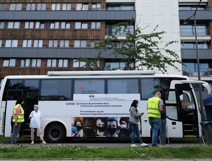 covid-19, szűrőbusz, koronavírus, teszt