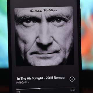 Majdnem belehalt az alkoholizmusába a legenda! Phil Collins veséi az összeomlás szélén álltak című cikk nyitóképe