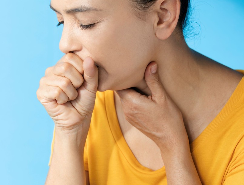 félrenyelés falat Heimlich-fogás, egyedül videó