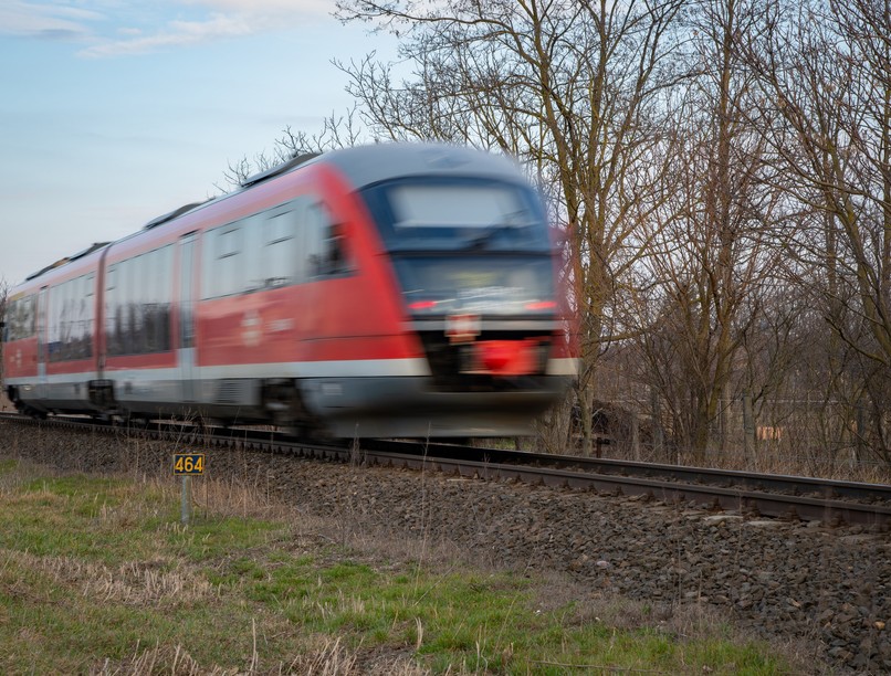 Halálos gázolás vonat Budapest-Hatvan-Miskolc késés