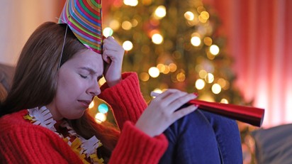 Nem dobják fel az ünnepek sem, folyton szomorú és lehangolt? Ezek a betegségek is okozhatják című cikk nyitóképe