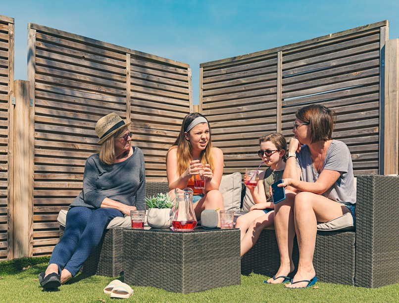 kornavírus, covid, barátok