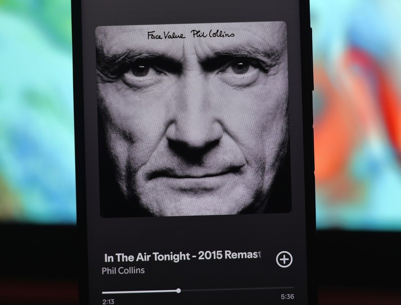 alkoholizmus phil collins vesekárosodás