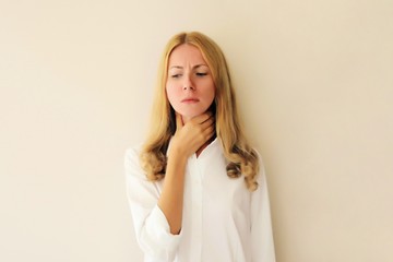 Erős szívdobogásérzés: 9 jellemző tünet, ami szívritmuszavart jelez