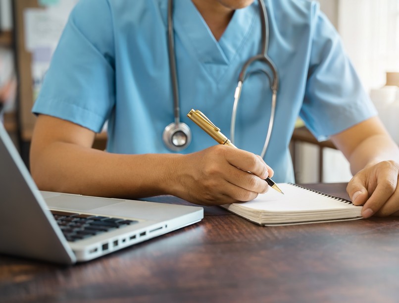 szakorvosi kontrollvizsgálat szabály